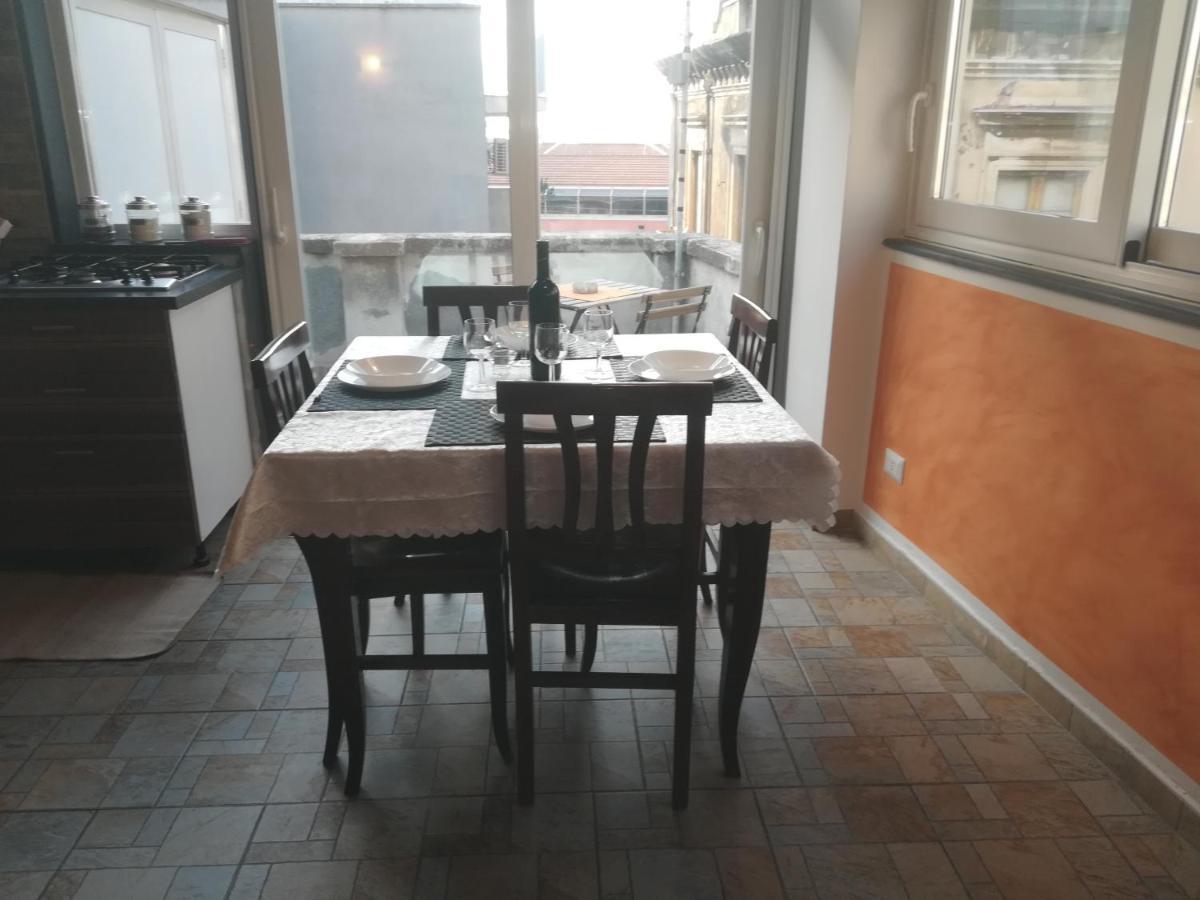 Appartamento La Terrazza sul Centro Aeroporto di Catania Fontana Rossa Esterno foto