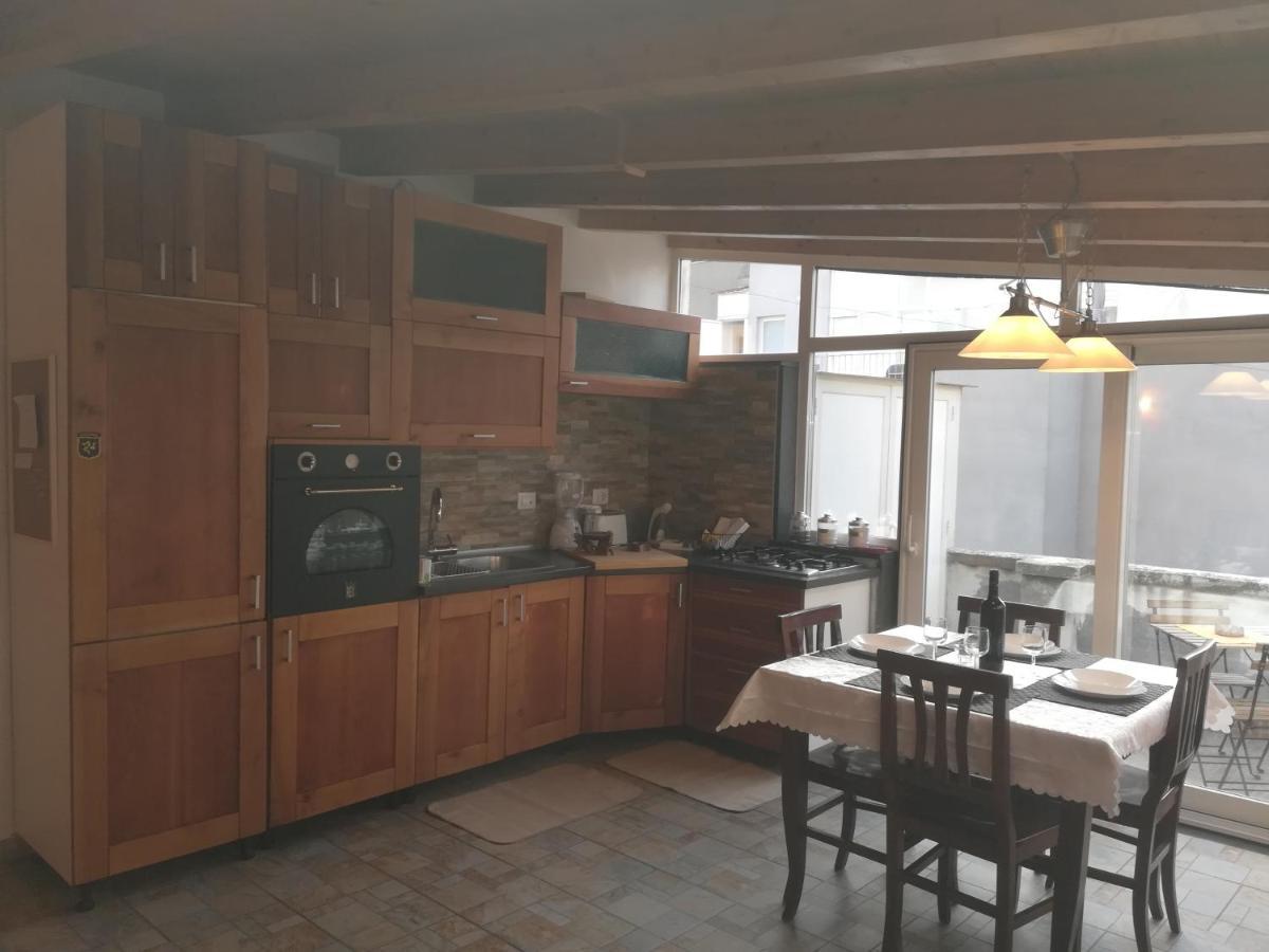 Appartamento La Terrazza sul Centro Aeroporto di Catania Fontana Rossa Esterno foto